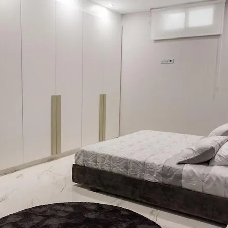 Alpstuga Moderno Mediterraneo Con Piscina *